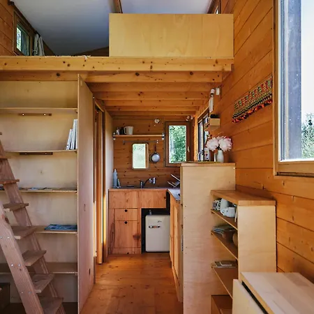 Tiny House A La Ferme *